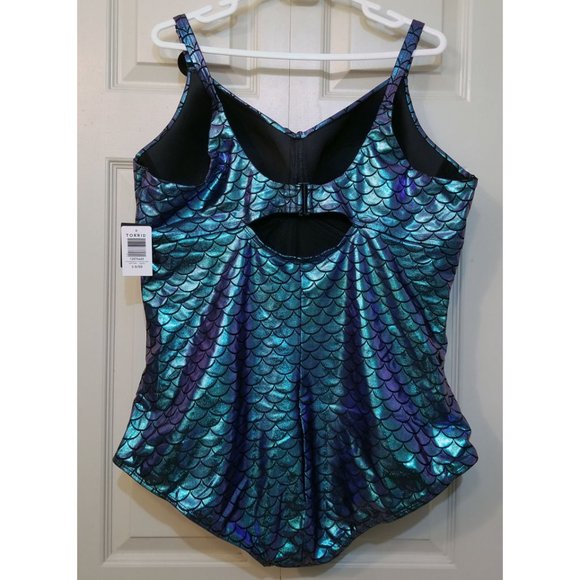 Torrid Green Iridescent Mermaid Wire-Free One-Piece Swimsuit size 3 22 24 D DD - Picture 4 of 6